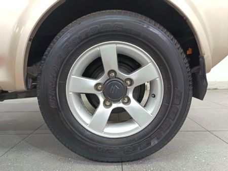 2009-Suzuki-Jimny-13_14