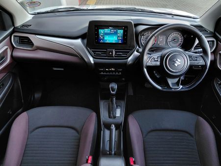 2025-Suzuki-Fronx-15-GL-Auto_12
