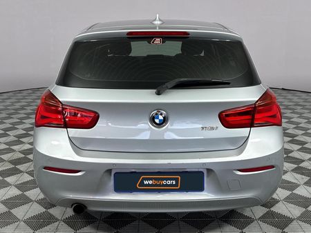 2017-BMW-1-Series-118i-5-dr-Auto_18