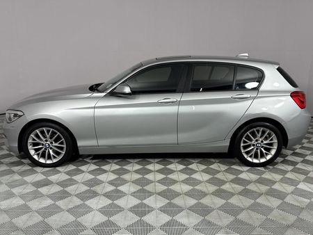 2017-BMW-1-Series-118i-5-dr-Auto_19