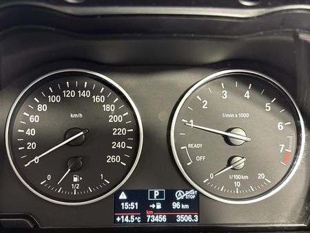 2017-BMW-1-Series-118i-5-dr-Auto_2