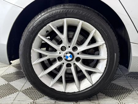 2017-BMW-1-Series-118i-5-dr-Auto_7