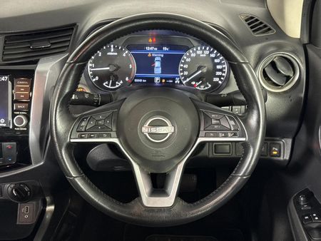 2025-Nissan-Navara-25-DDTi-LE-Plus-4X4-Auto-Double-Cab_11
