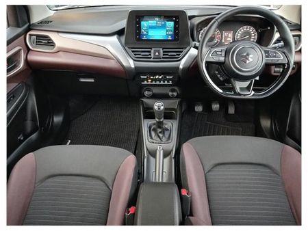 2025-Suzuki-Fronx-15-GL_9