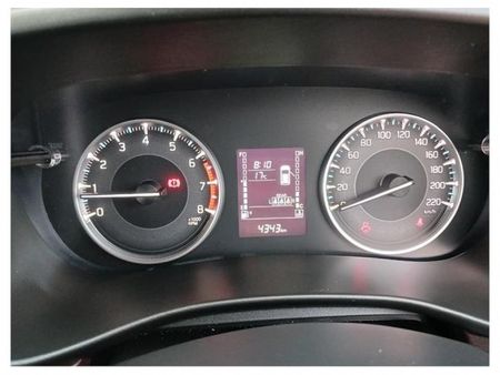 2025-Suzuki-Fronx-15-GL_11