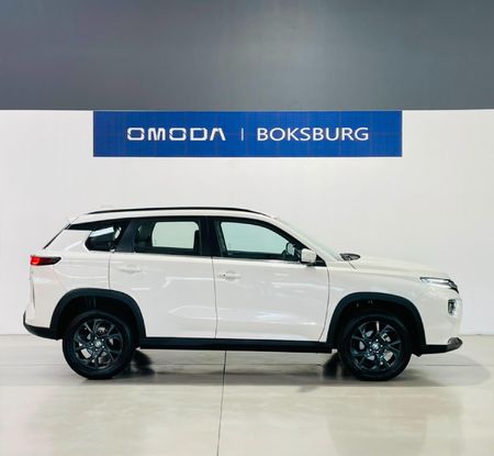 2025-Toyota-Urban-Cruiser-15-XR-Auto_8