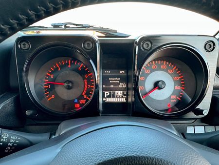 2024-Suzuki-Jimny-15-GLX-AllGrip-5-Door-Auto_17