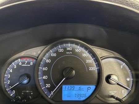 2019-Toyota-Yaris-15-XS-Auto-5-dr_2