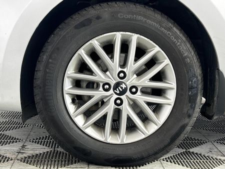 2020-Kia-Rio-14-EX-5-dr_16