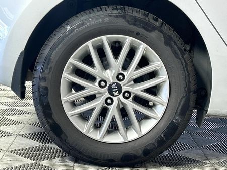 2020-Kia-Rio-14-EX-5-dr_19