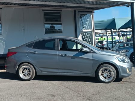 2019-Hyundai-Accent-16-GL-Motion_2