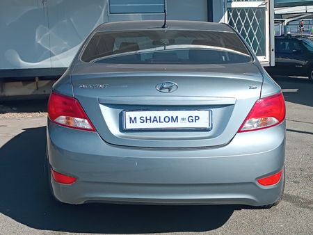 2019-Hyundai-Accent-16-GL-Motion_6