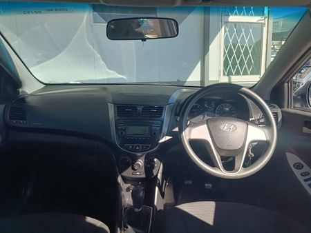 2019-Hyundai-Accent-16-GL-Motion_7