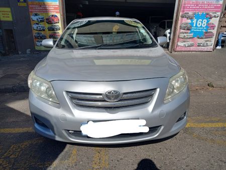 2009-Toyota-Corolla-13-Professional_1