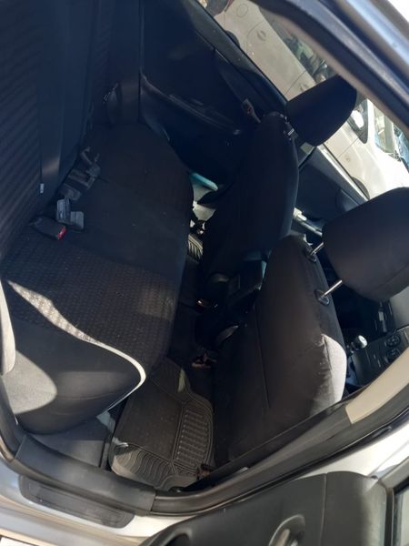 2009-Toyota-Corolla-13-Professional_8