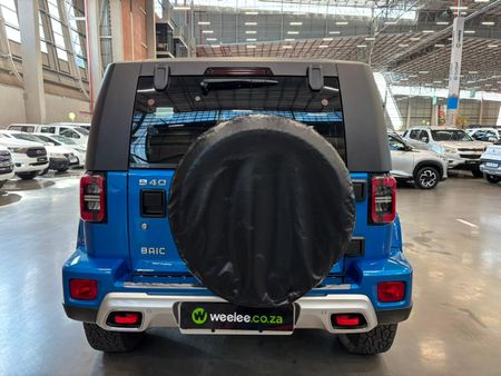 2022-BAIC-B40-20T-Plus-City-Hunter-Auto_3