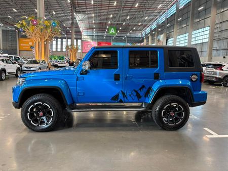 2022-BAIC-B40-20T-Plus-City-Hunter-Auto_5