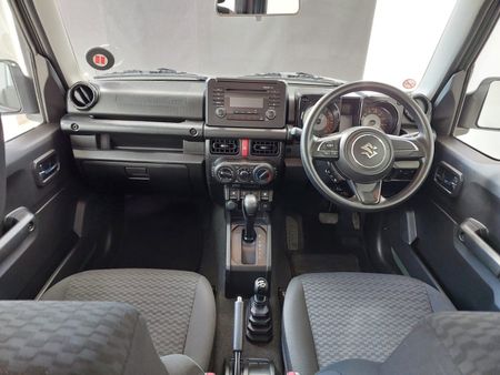 2022-Suzuki-Jimny-15-GL-Auto_10