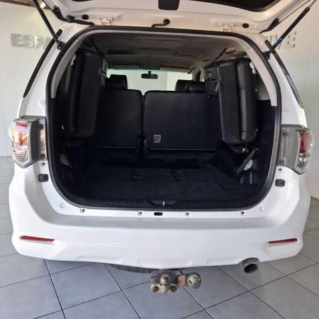 2014-Toyota-Fortuner-30-D-4D-Raised-Body-Auto_6