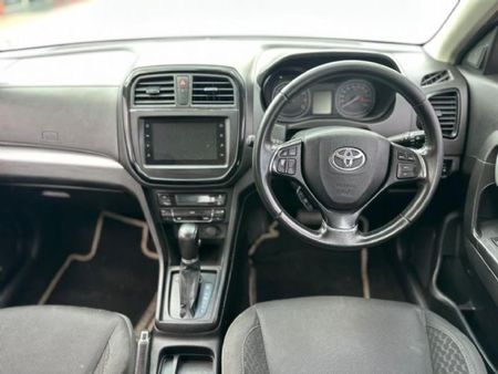 2022-Toyota-Urban-Cruiser-15-Xr-Auto_9