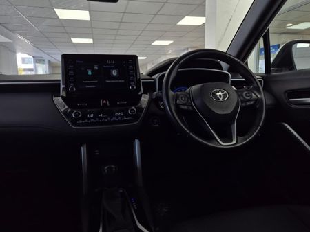 2024-Toyota-Corolla-Cross-18-XR-Hybrid_11