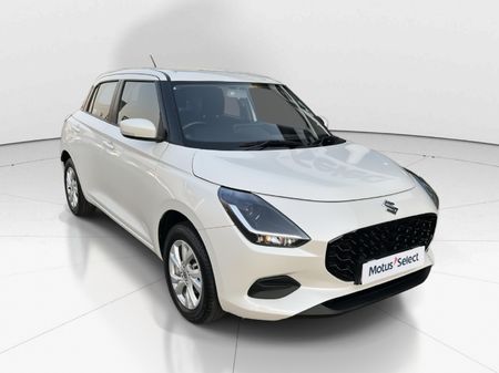 2025-Suzuki-Swift-12-GL_0