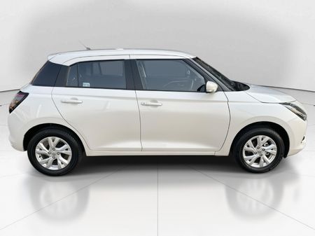 2025-Suzuki-Swift-12-GL_1