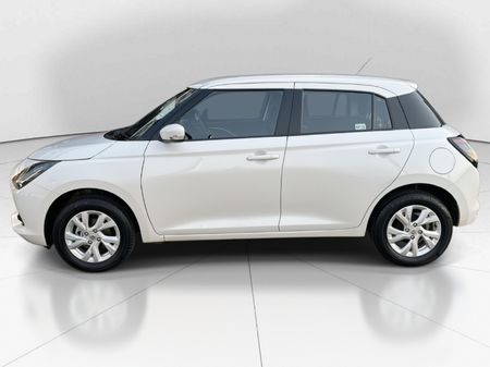2025-Suzuki-Swift-12-GL_5