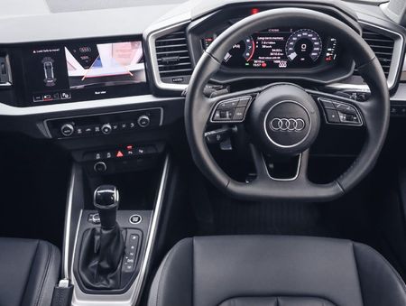 2026-Audi-A1-Sportback-30-TFSI-Black-Edition-S-Tronic_12
