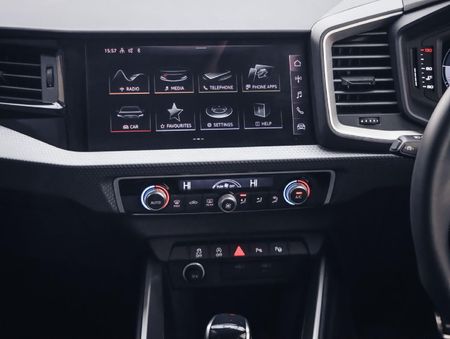 2026-Audi-A1-Sportback-30-TFSI-Black-Edition-S-Tronic_17