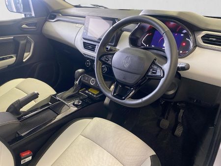 2026-Renault-Kiger-10T-Iconic-CVT-Auto_12