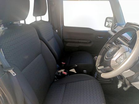 2023-Suzuki-Jimny-15-GLX-AllGrip-5-Door_8