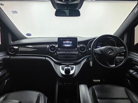 2020-Mercedes-Benz-V-Class-V-250d-Avantgarde-Auto_24