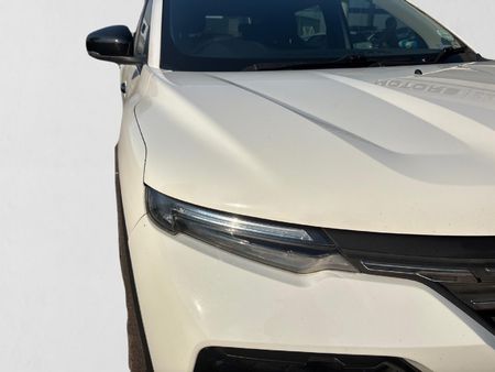 2025-Renault-Kiger-10-Energy-Zen_8