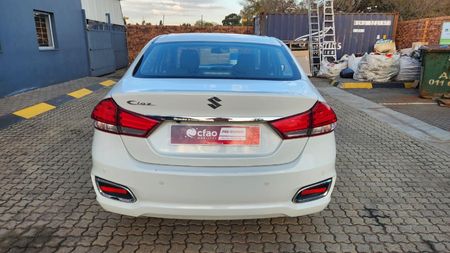 2024-Suzuki-Ciaz-15-GLX-Auto_4