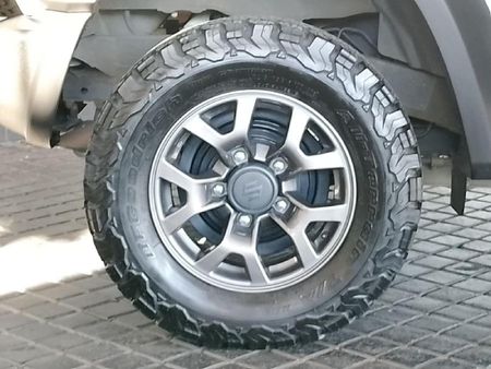 2021-Suzuki-Jimny-15-GLX-Auto_24