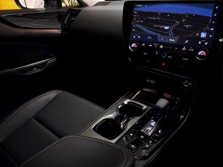 2026-Lexus-NX-350h-EX_11