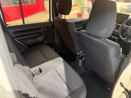2026-Suzuki-Jimny-15-GLX-AllGrip-5-Door-Auto_26