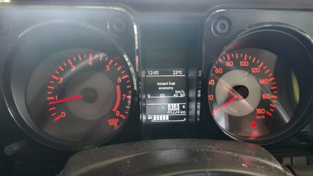 2024-Suzuki-Jimny-15-GLX-AllGrip-5-Door_14