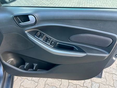 2022-Ford-Figo-Freestyle-15Ti-VCT-Trend-5-dr_9