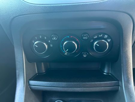 2022-Ford-Figo-Freestyle-15Ti-VCT-Trend-5-dr_13