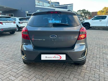 2022-Ford-Figo-Freestyle-15Ti-VCT-Trend-5-dr_3