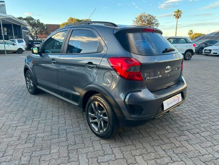 2022-Ford-Figo-Freestyle-15Ti-VCT-Trend-5-dr_4
