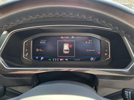 2022-Volkswagen-Tiguan-20-TSI-R-Line-4Motion-DSG-Auto-162kW_12