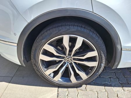 2022-Volkswagen-Tiguan-20-TSI-R-Line-4Motion-DSG-Auto-162kW_20