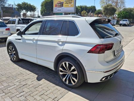 2022-Volkswagen-Tiguan-20-TSI-R-Line-4Motion-DSG-Auto-162kW_3