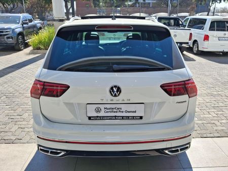 2022-Volkswagen-Tiguan-20-TSI-R-Line-4Motion-DSG-Auto-162kW_4