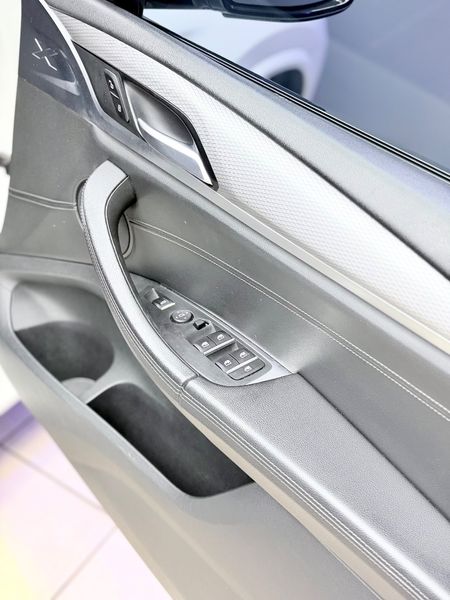 2020-BMW-X3-xDrive20d-M-Sport_10