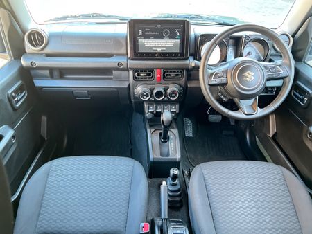 2025-Suzuki-Jimny-15-GLX-AllGrip-5-Door-Auto_10