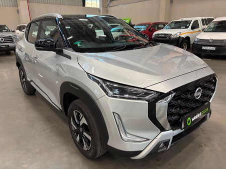 2025-Nissan-Magnite-10-Acenta_0